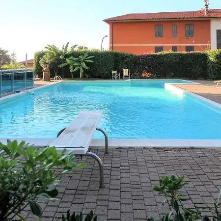 Apartman Riva Ligure